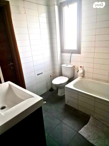 דירת גן, כפר יונה