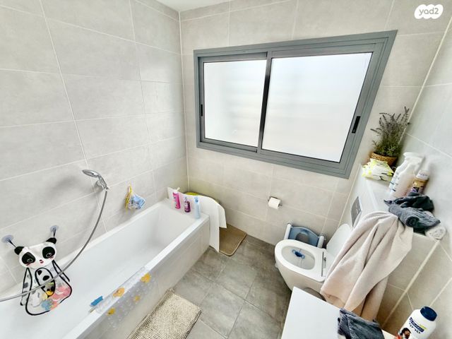 דירה, י.ל. גורדון 9, הרצליה הירוקה, נווה עובד, הרצליה