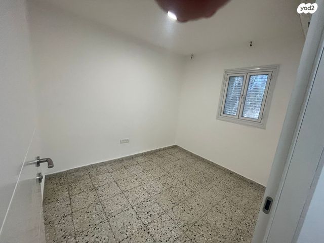 דירה, הרצליה