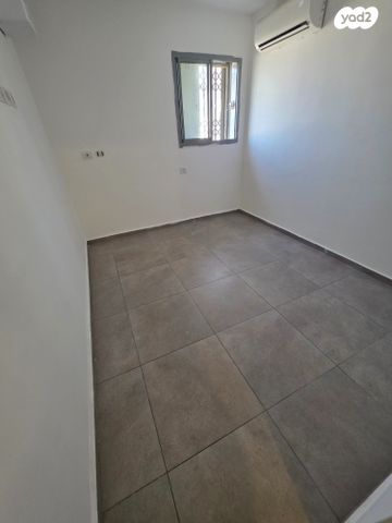 דירה, חרצית, אופקים