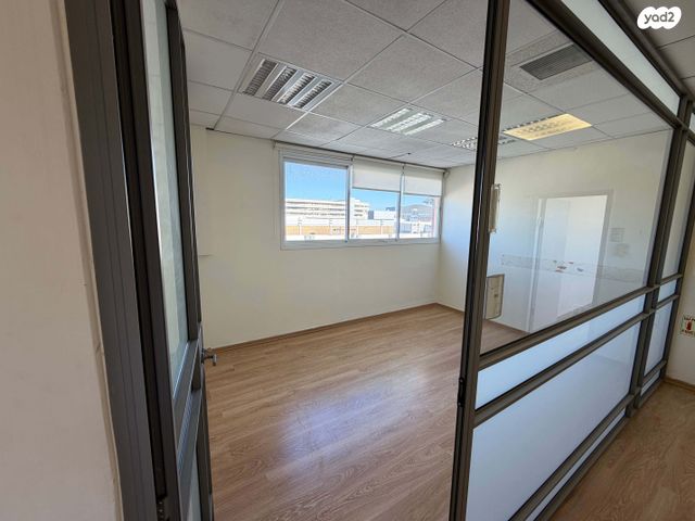 משרדים, היצירה, אזור תעשייה קרית אתגרים, רעננה