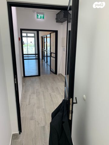 משרדים, השיקמה, אזור תעשיה, אזור