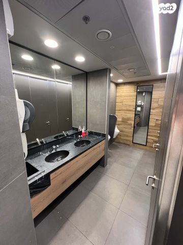 משרדים, דרך מנחם בגין, בורסה, רמת גן