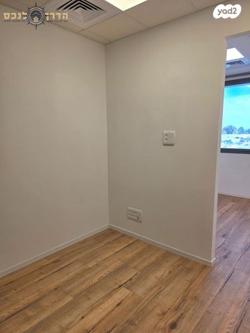 משרדים, האורגים 11, קרית איתנים, אשדוד