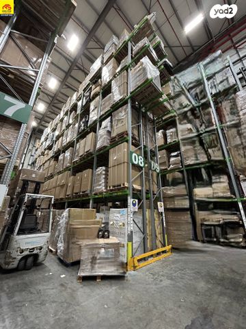 מחסנים, קרית שדה התעופה, קרית שדה התעופה / איירפורט סיטי