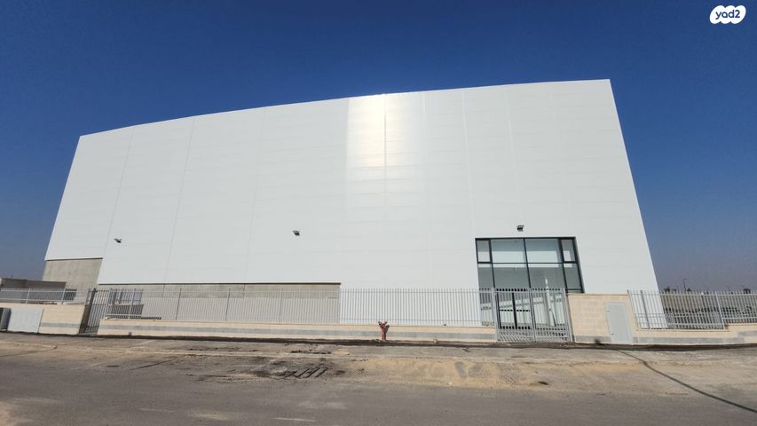 מחסנים, בצלאל, אזור תעשיה, אופקים