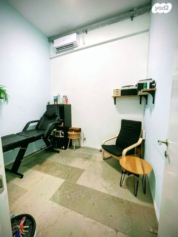 חנויות/ שטח מסחרי, נס ציונה