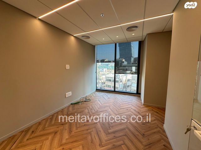 משרדים, דרך מנחם בגין 13, בורסה, רמת גן