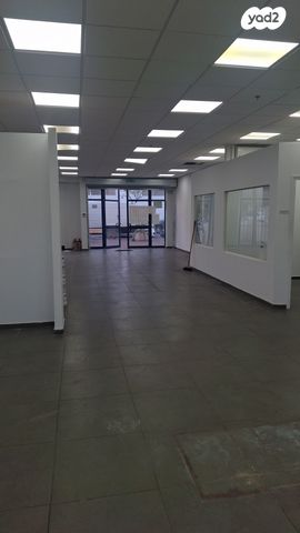 חנויות/ שטח מסחרי, המלאכה, אזור תעשיה ספיר, נתניה