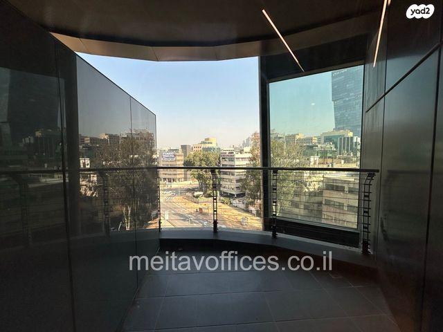 משרדים, דרך מנחם בגין 13, בורסה, רמת גן