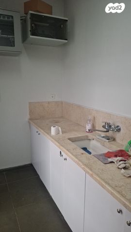 חנויות/ שטח מסחרי, המלאכה, אזור תעשיה ספיר, נתניה