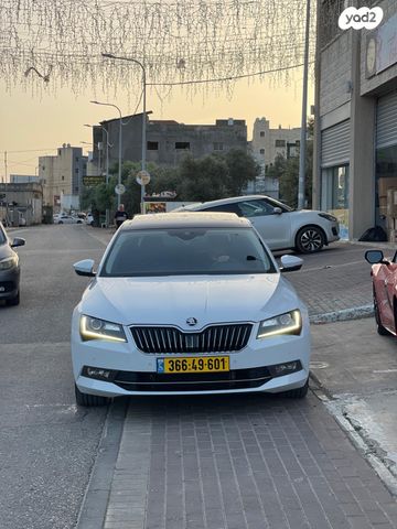 מודעת רכב סקודה סופרב