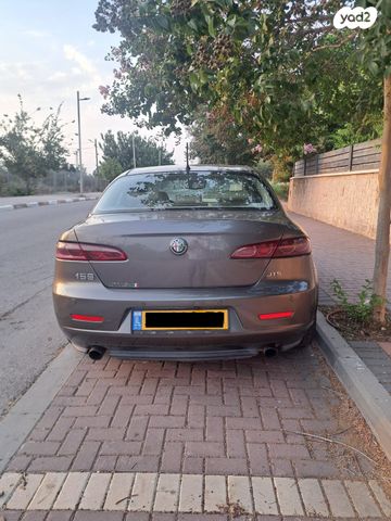 אלפא רומיאו 159