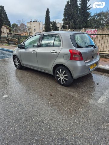 מודעת רכב טויוטה יאריס