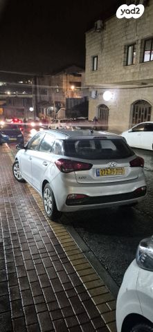 מודעת רכב יונדאי i20