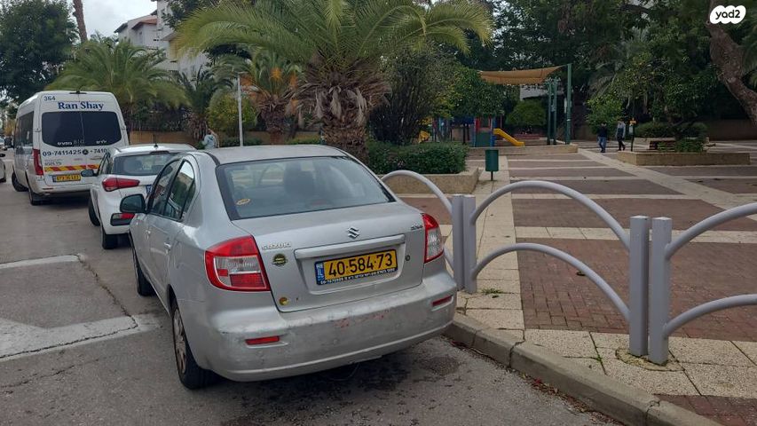 מודעת רכב סוזוקי SX4