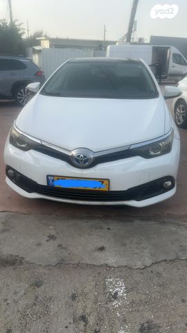 מודעת רכב טויוטה אוריס