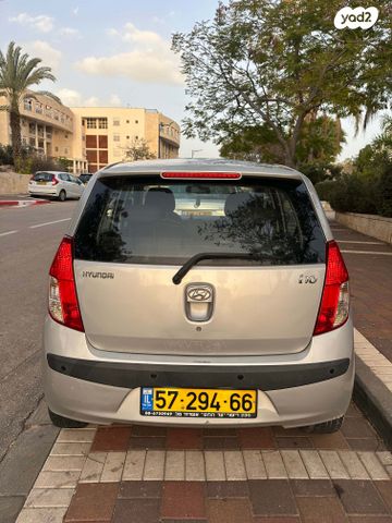 יונדאי i10