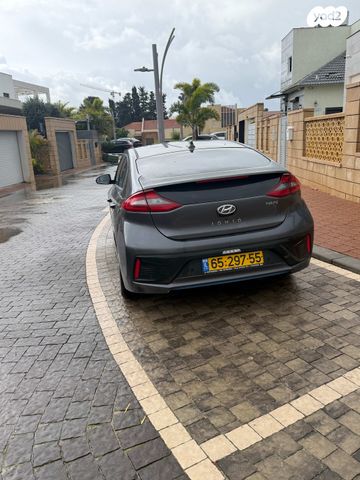 יונדאי איוניק