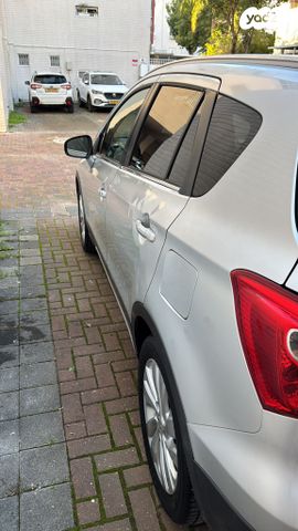 סוזוקי קרוסאובר