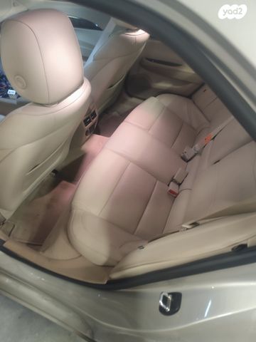 מודעת רכב קאדילק ATS