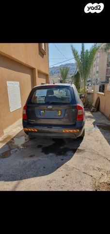 מודעת רכב קיה קארנס