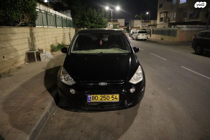 מודעת רכב פורד S-מקס