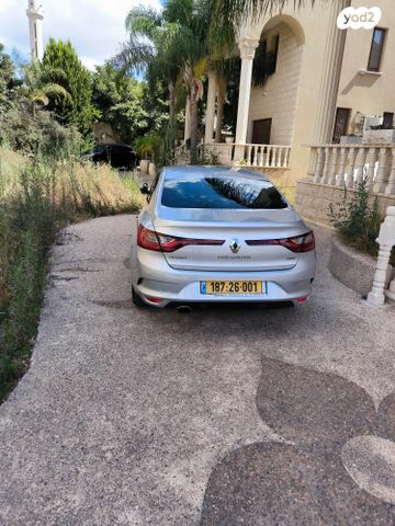 רנו מגאן