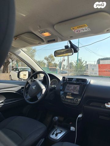 מודעת רכב מיצובישי אטראז'