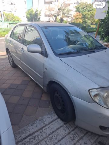 טויוטה קורולה