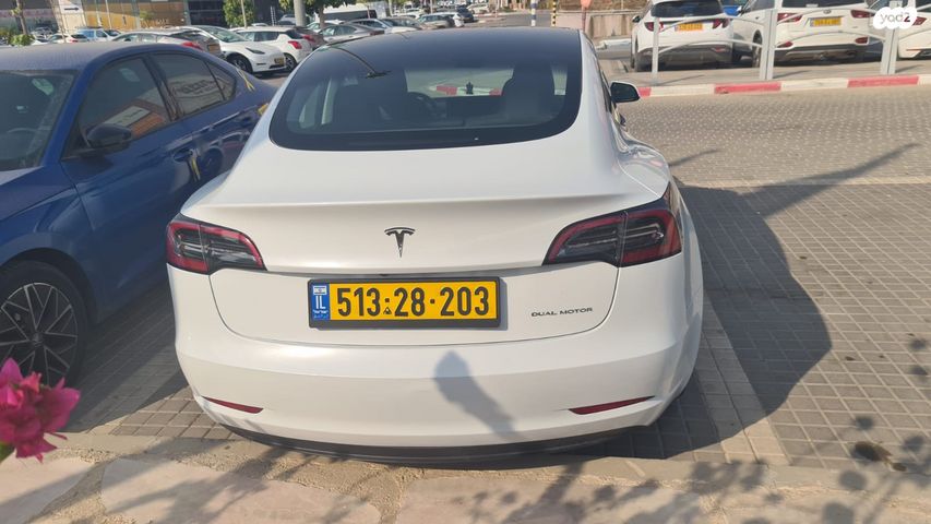 טסלה מודל 3
