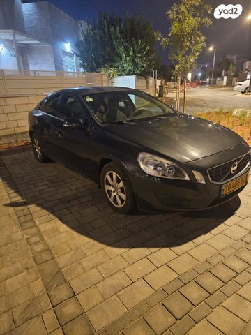 וולוו S60