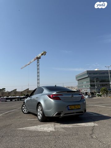 אופל אינסיגניה