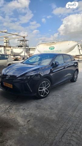 מודעת רכב אם ג'י MG4