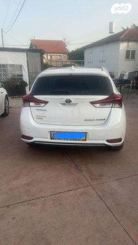 טויוטה אוריס