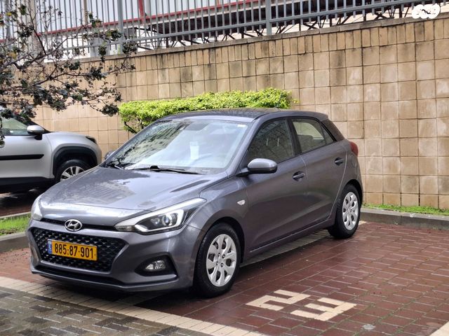 מודעת רכב יונדאי i20