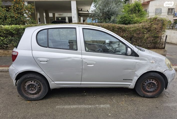 מודעת רכב טויוטה יאריס