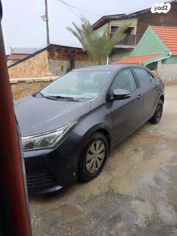 מודעת רכב טויוטה קורולה