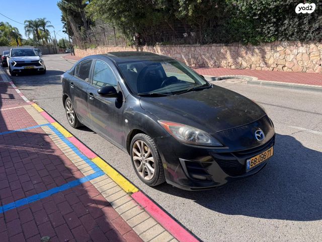 מודעת רכב מאזדה 3