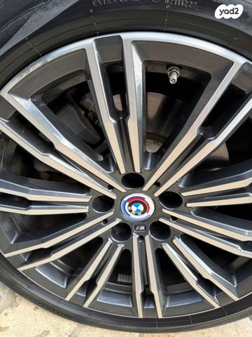 מודעת רכב ב מ וו סדרה 3