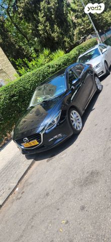 מודעת רכב מאזדה 3