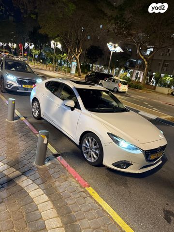 מודעת רכב מאזדה 3