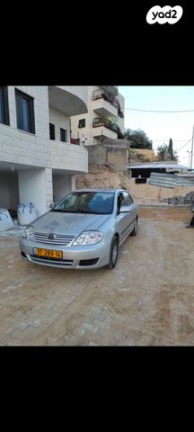 טויוטה קורולה
