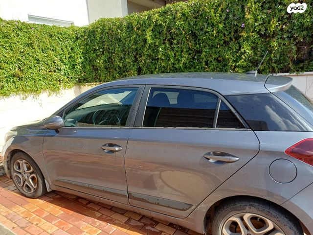 מודעת רכב יונדאי i20