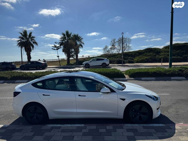 טסלה מודל 3