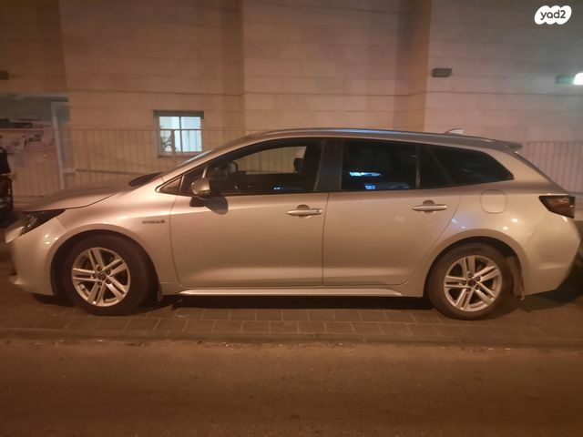 מודעת רכב טויוטה קורולה