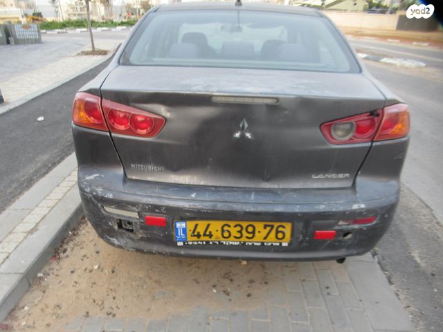 מודעת רכב מיצובישי לנסר