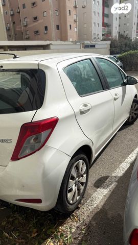 מודעת רכב טויוטה יאריס