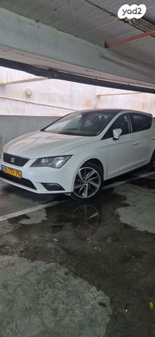 מודעת רכב סיאט לאון