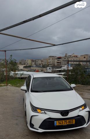 מודעת רכב טויוטה קורולה